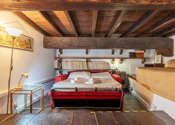 Apartment Historical Loft At Campo De Fiori